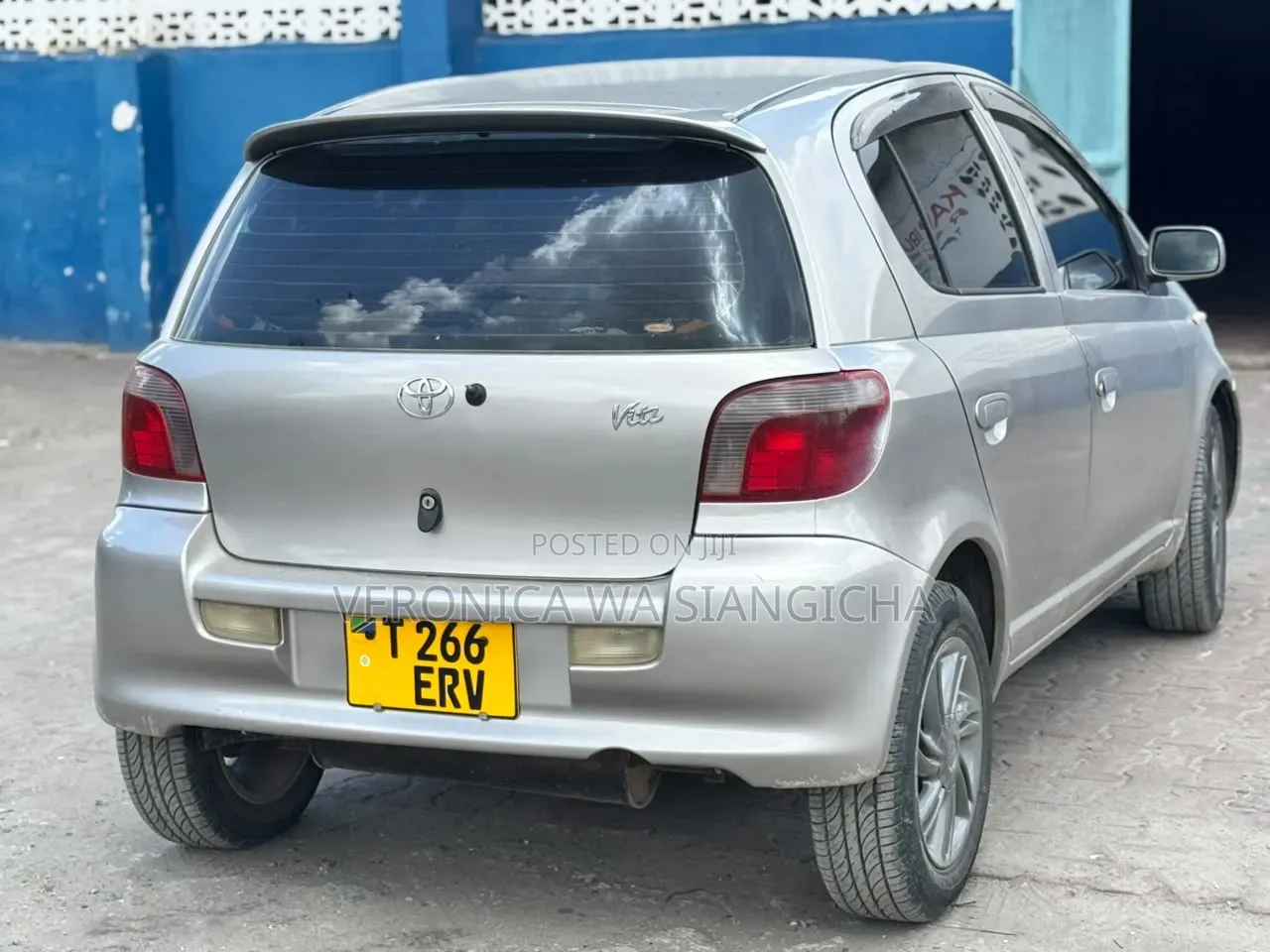 Toyota Vitz 2003