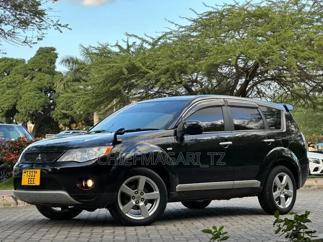 Mitsubishi Outlander 2006 Black