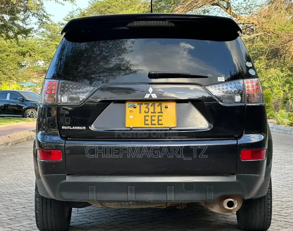 Mitsubishi Outlander 2006 Black