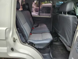 Toyota Land Cruiser 2018 White