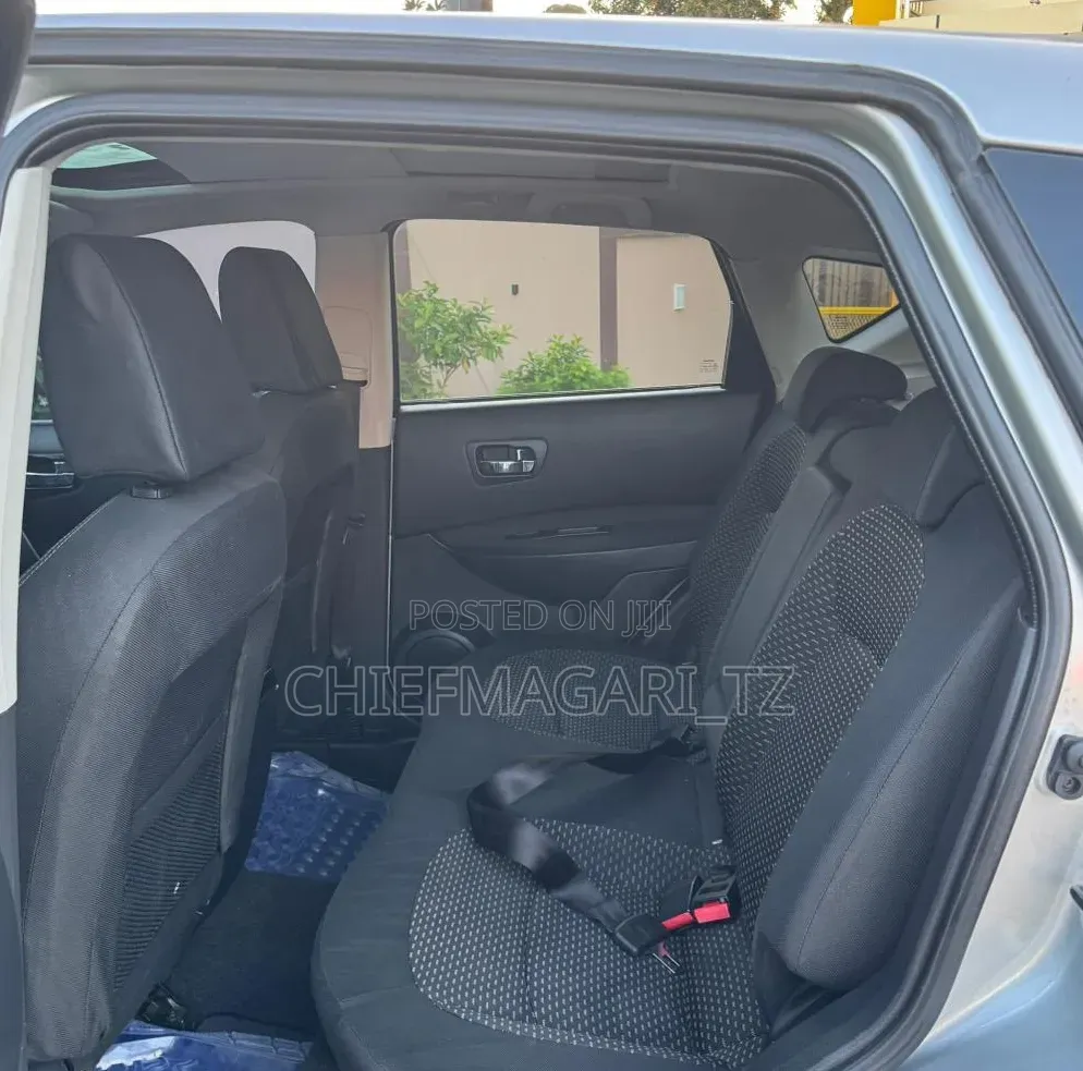Nissan Dualis 2008 Gray