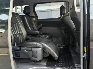 Toyota Vellfire 2009 Black