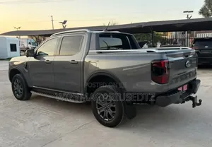 Ford Ranger Wildtrak 2023 Burgundy
