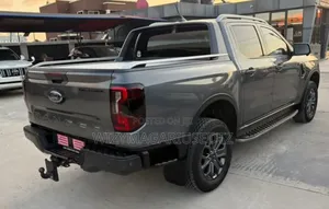 Ford Ranger Wildtrak 2023 Burgundy