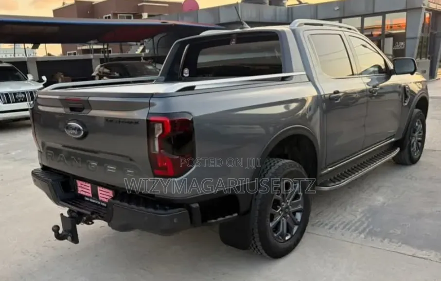Ford Ranger Wildtrak 2023 Burgundy
