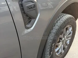 Ford Ranger Wildtrak 2023 Burgundy