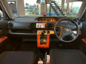 Toyota Corolla Rumion 2009 Red