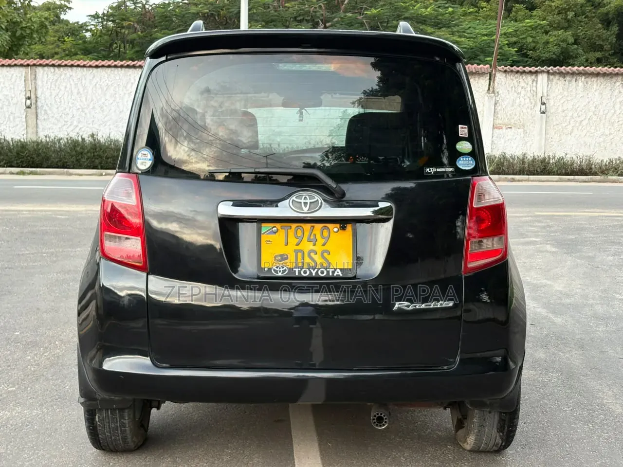 Toyota Ractis 2005 Black