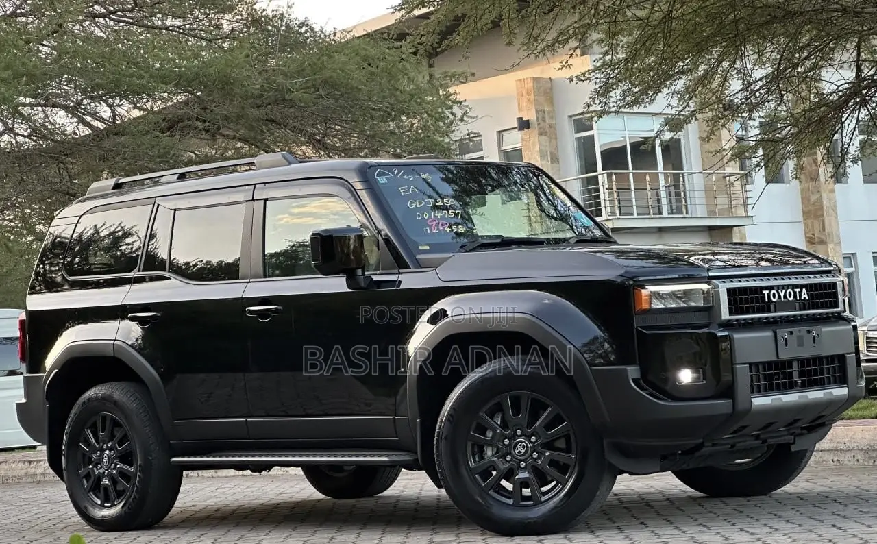 Toyota Land Cruiser LC250 2024 Black