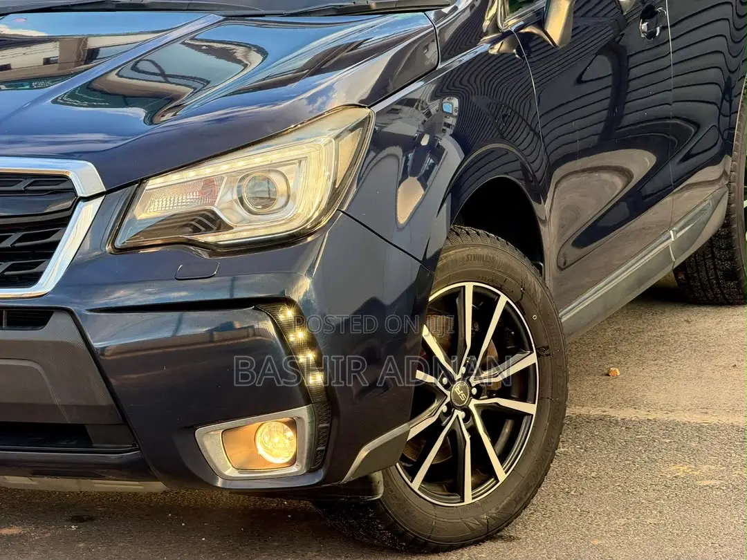 Subaru Forester 2.0XT Touring AWD 2016 Blue