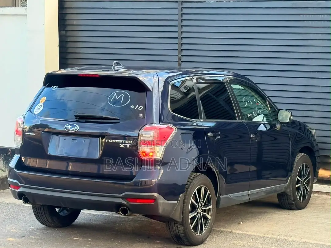 Subaru Forester 2.0XT Touring AWD 2016 Blue