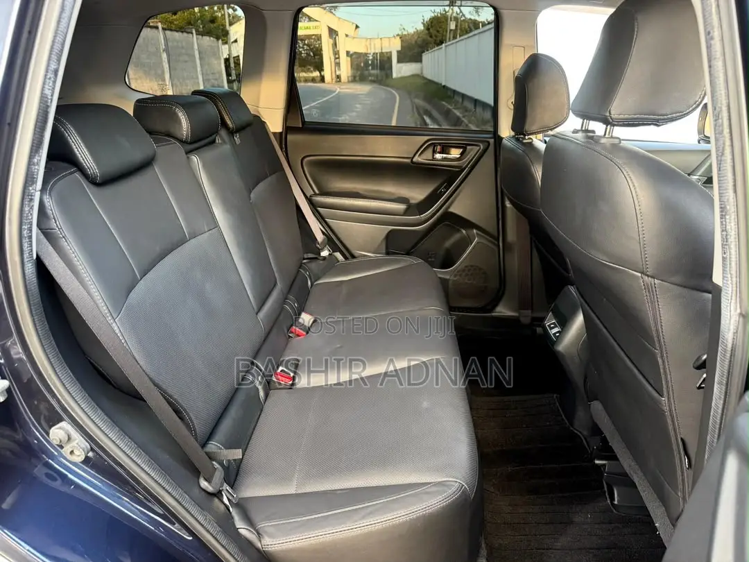 Subaru Forester 2.0XT Touring AWD 2016 Blue