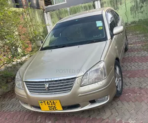 Toyota Premio 2004 Gold