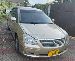 Toyota Premio 2004 Gold