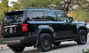 Toyota Land Cruiser Prado 2024 Black
