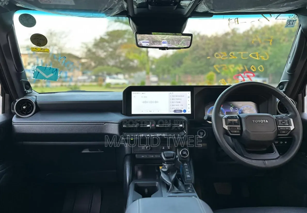 Toyota Land Cruiser Prado 2024 Black