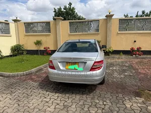 Mercedes-Benz C-Class 2009 Silver