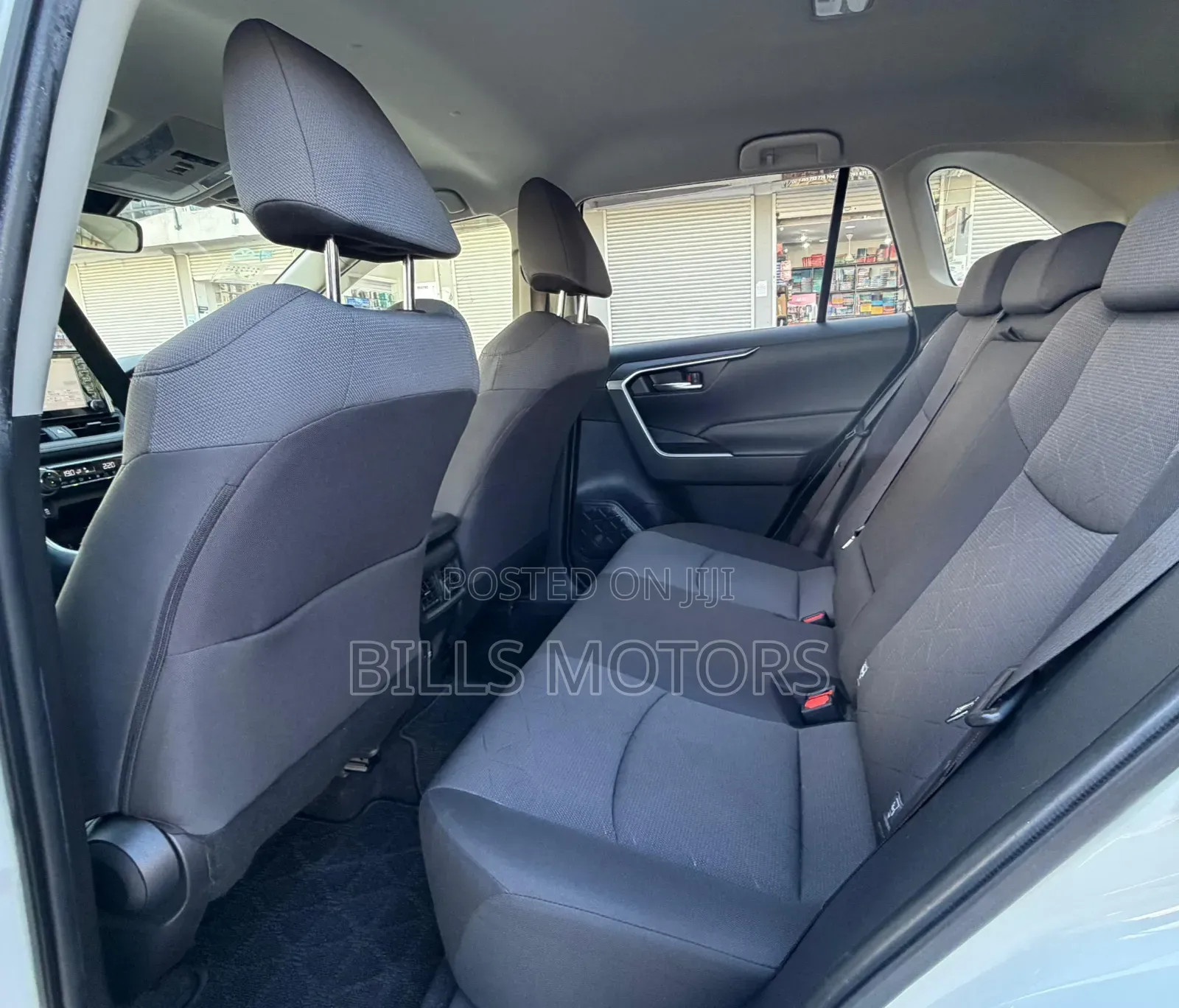 Toyota RAV4 2024 White