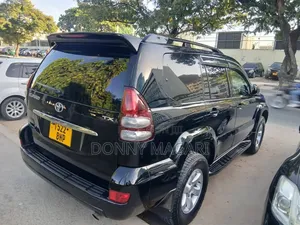 Toyota Land Cruiser Prado 2006 Black