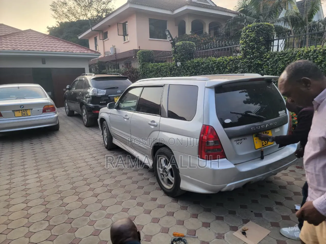 Subaru Forester 2003 Silver
