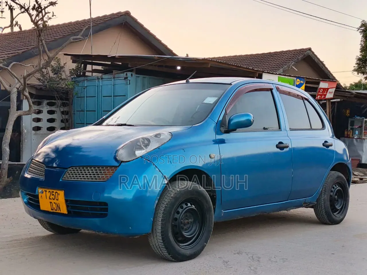 Nissan March 2003 Blue