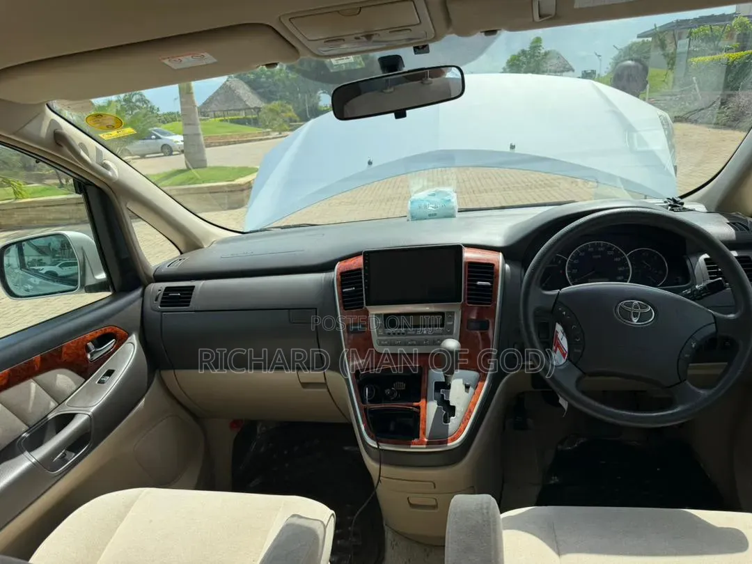 Toyota Alphard 2002 Gray