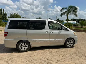 Toyota Alphard 2002 Gray