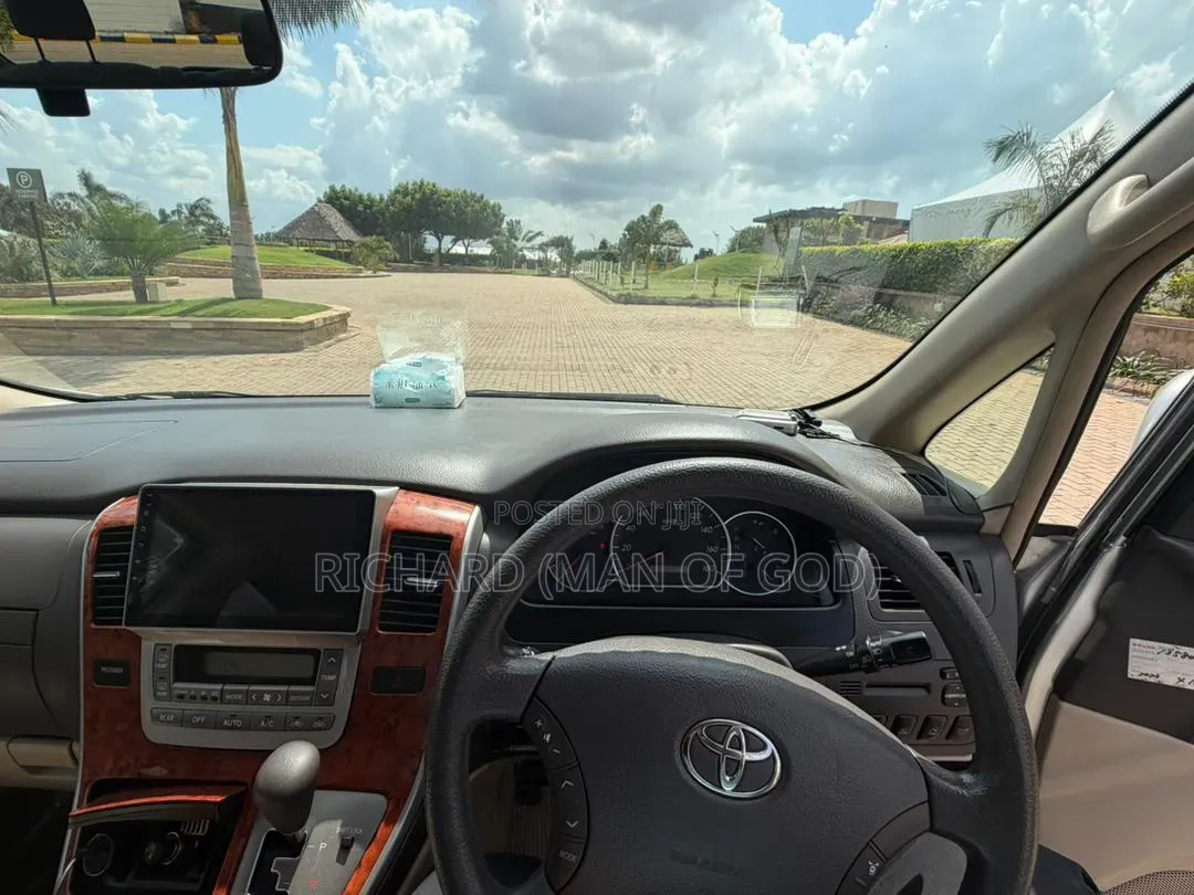 Toyota Alphard 2002 Gray