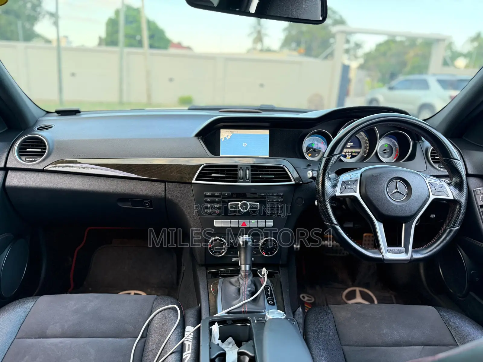 Mercedes-Benz C180 2013 White