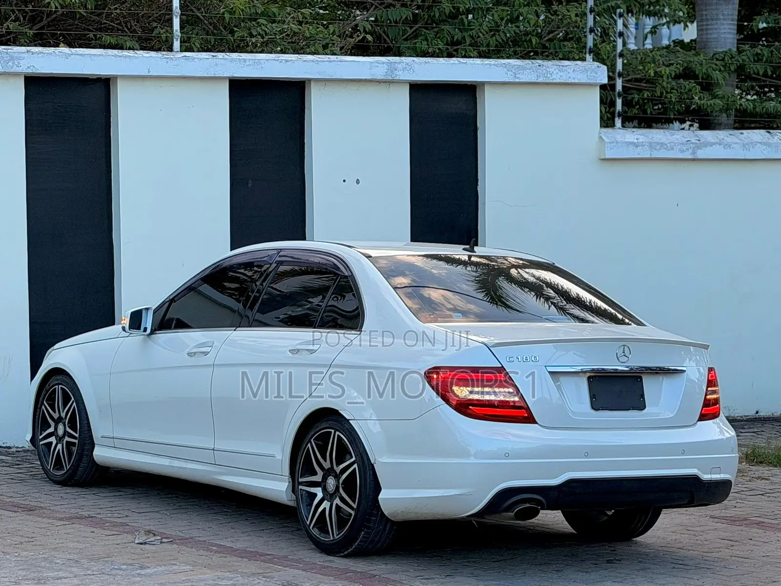 Mercedes-Benz C180 2013 White