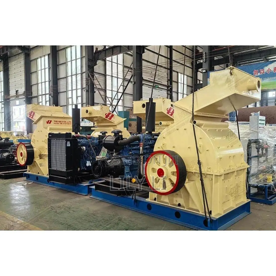 Small Portable Pc Hammer Mill Crusher Machine Price