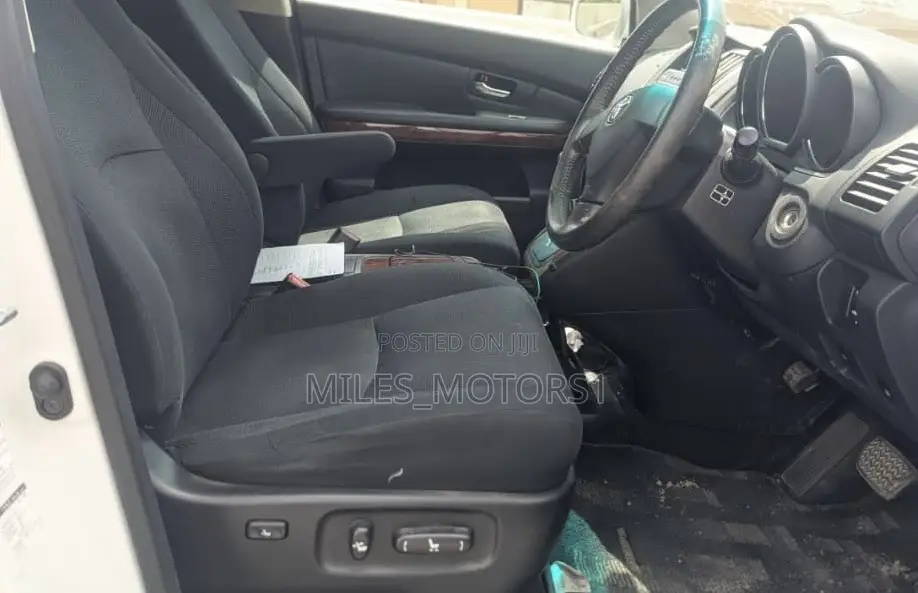 Toyota Harrier 2010 White