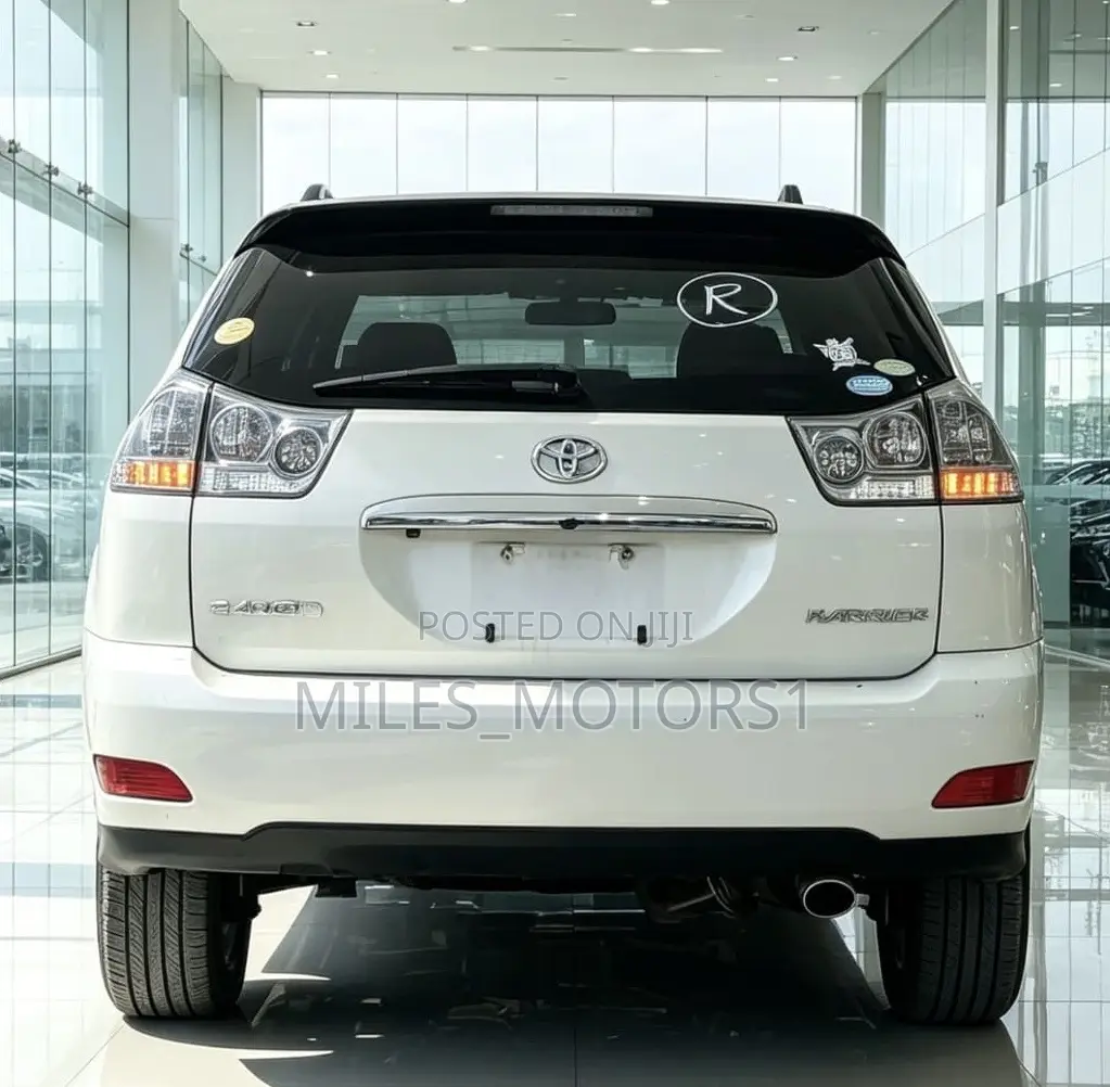 Toyota Harrier 2010 White