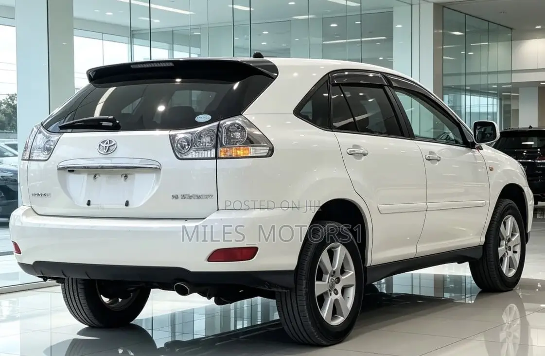 Toyota Harrier 2010 White