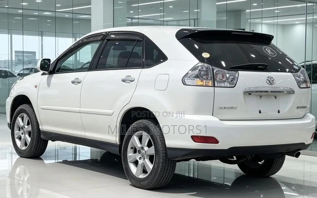 Toyota Harrier 2010 White