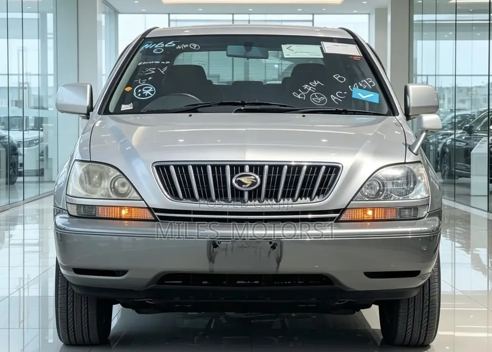 Toyota Harrier 2002 Gray