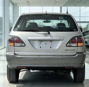 Toyota Harrier 2002 Gray