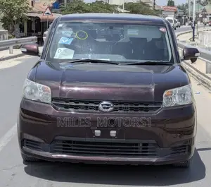 Toyota Corolla Rumion 2010 Burgundy