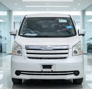 Toyota Noah 2009 White