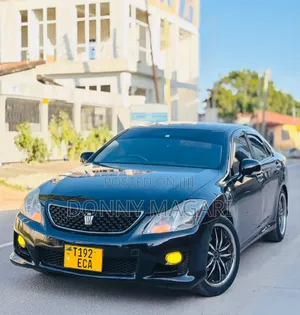 Toyota Crown 2009 Black