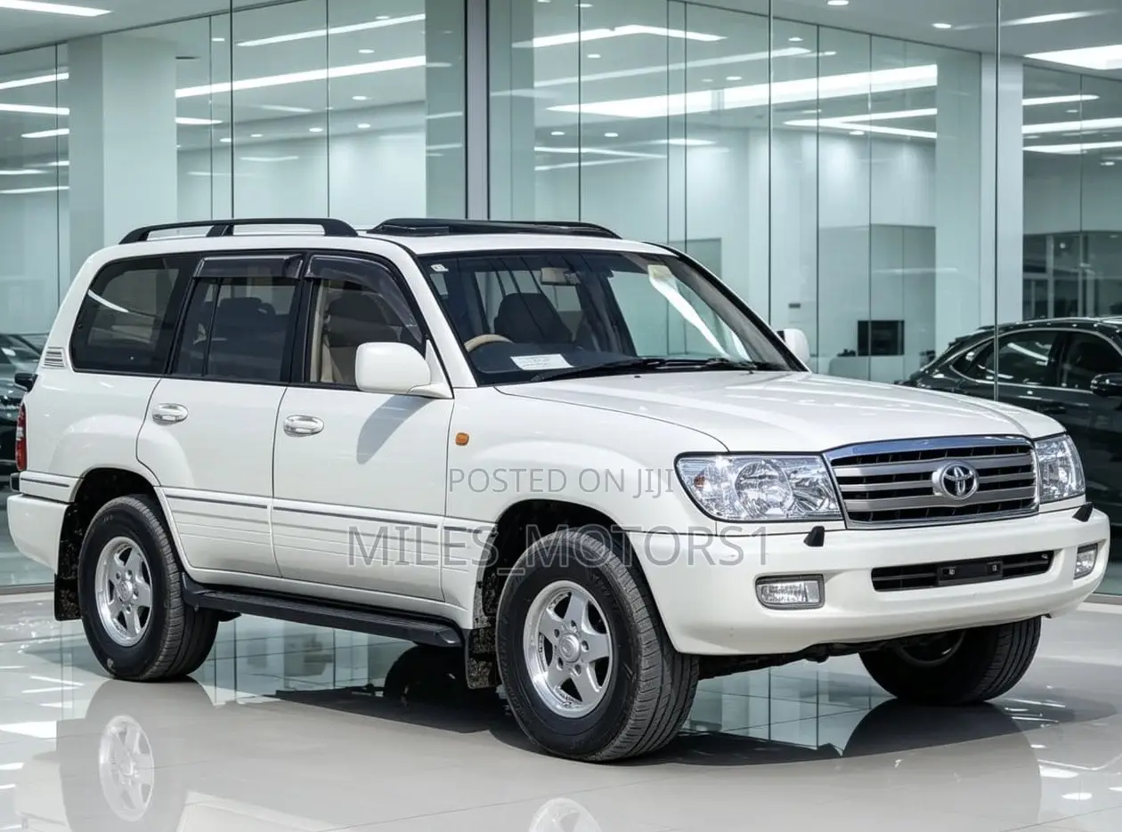 Toyota Land Cruiser 2007 White