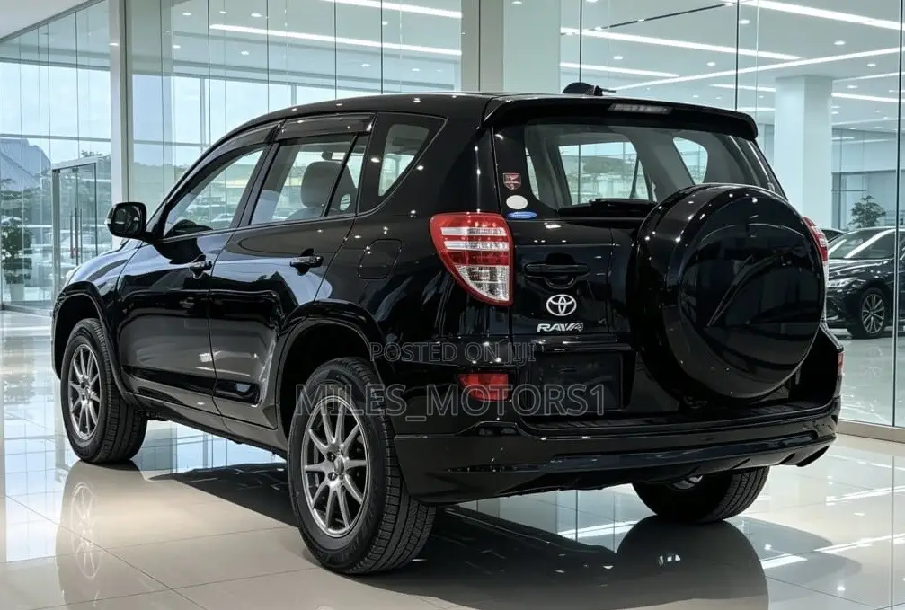 Toyota RAV4 2010 Black