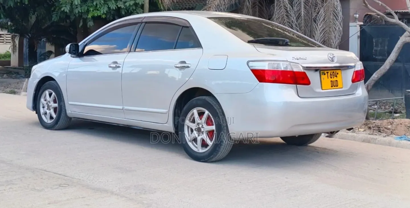 Toyota Premio 2009 Silver