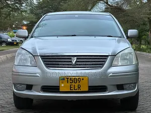 Toyota Premio 2004 Silver