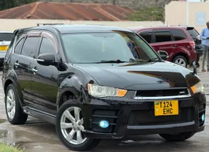 Mitsubishi Outlander 2011 Black
