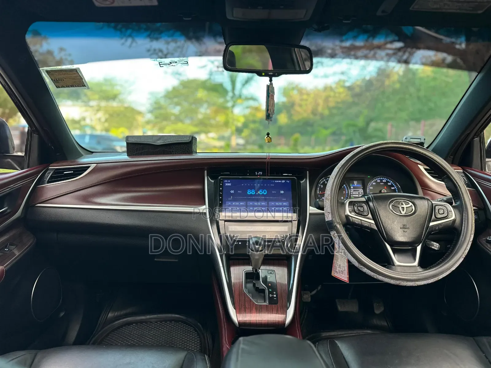 Toyota Harrier 2016 Maroon