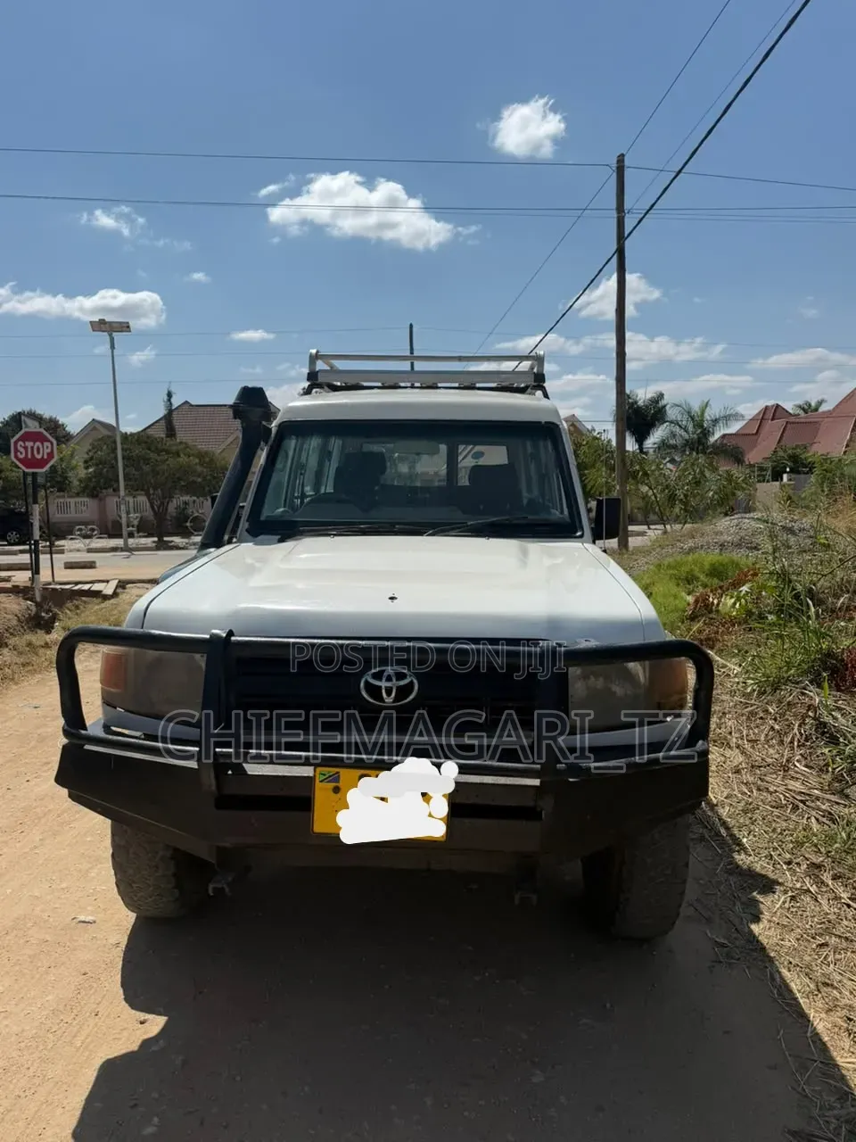 Toyota Land Cruiser 2010 White