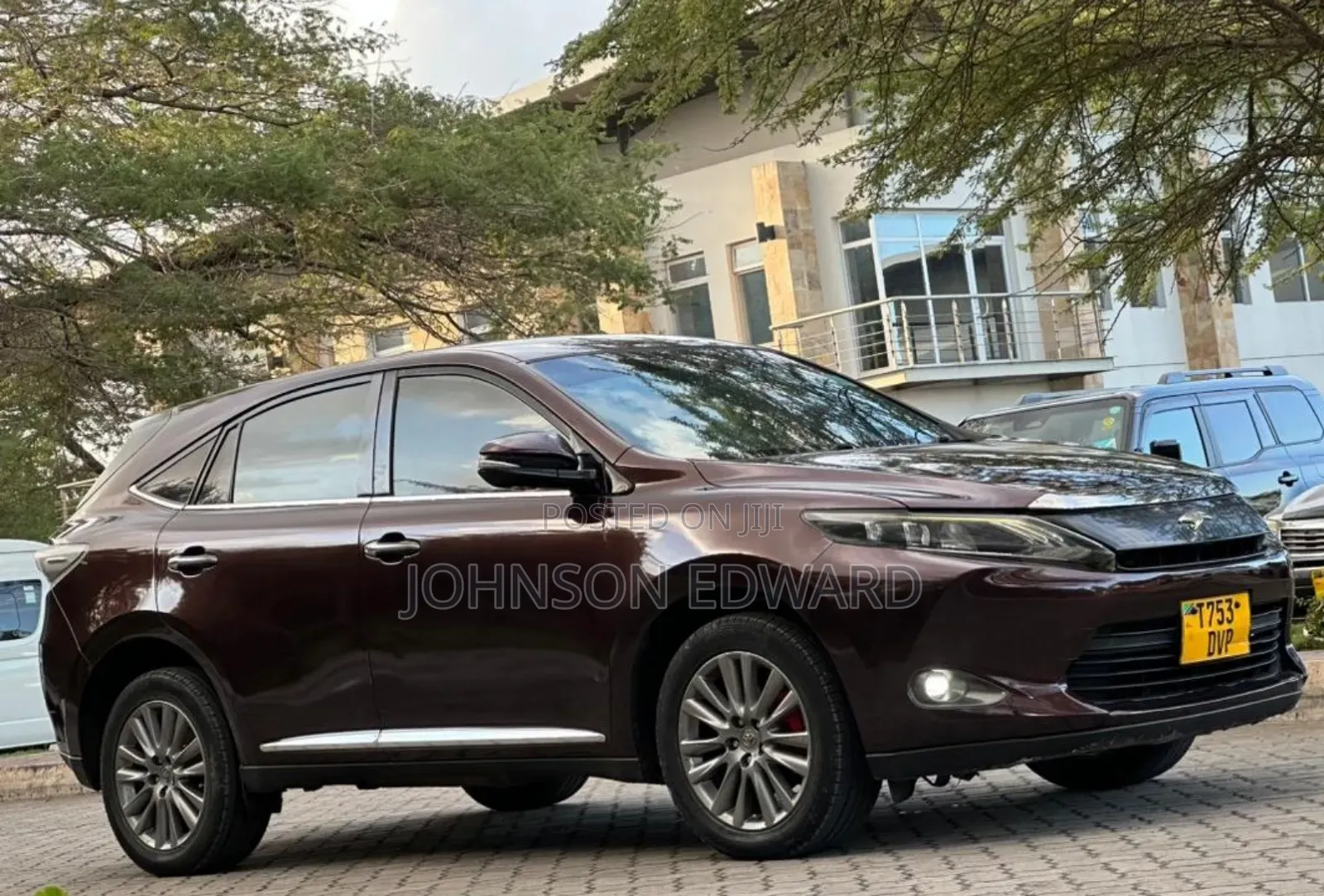 Toyota Harrier 2016 Maroon