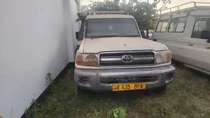 Toyota Land Cruiser 2010 Off white