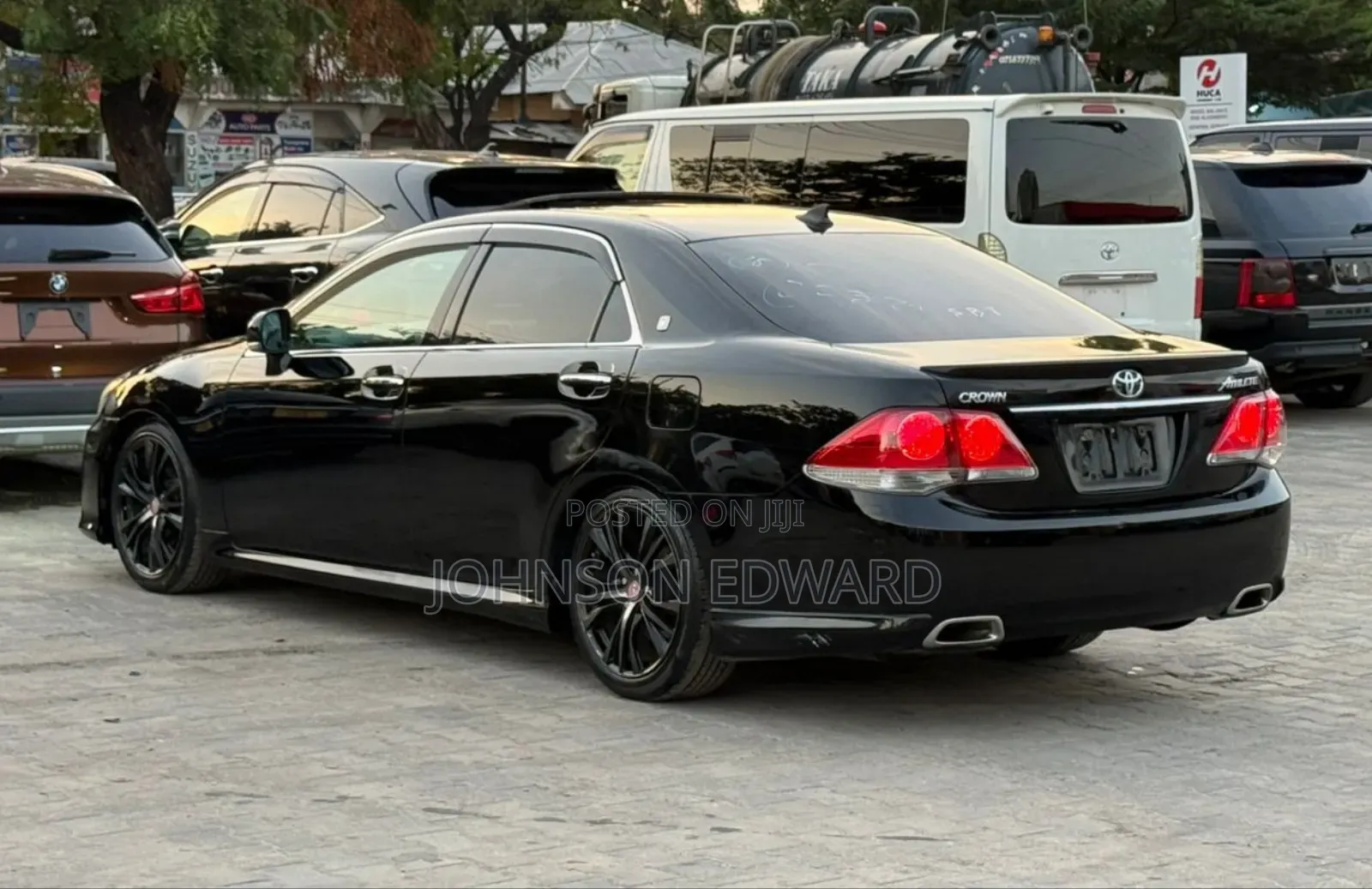 Toyota Crown 2011 Black